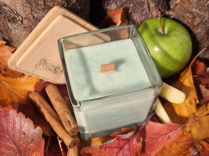 Aromatic Spiced Apple - Seasonal Candle