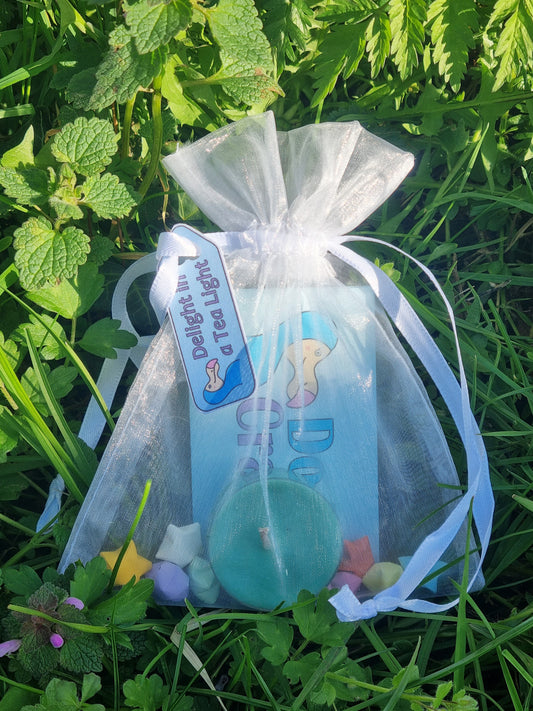 Luscious Lawn Tea Light Gift Bag
